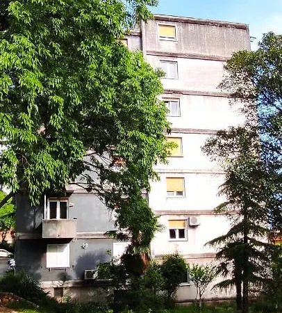 Apartman Inana